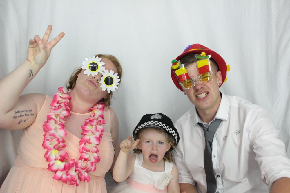 Laura & Oliver | View more photos from the event at gallery.myphotoboothexperience.co.uk/u/MyPhotoBoothExperienceLtd/Laura-Oliver